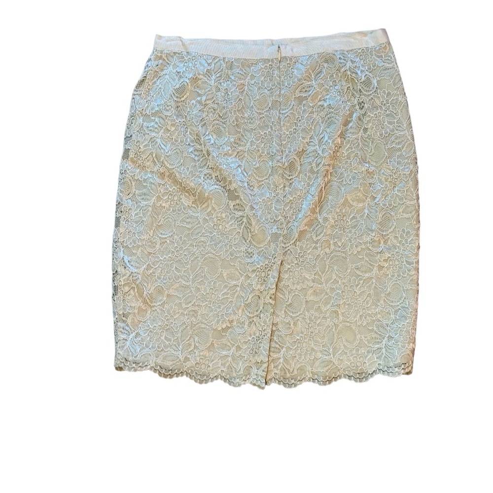 New York & Company Lace Skirt Size 10 Beige Nude Pencil Scalloped Hem - Picture 3 of 3